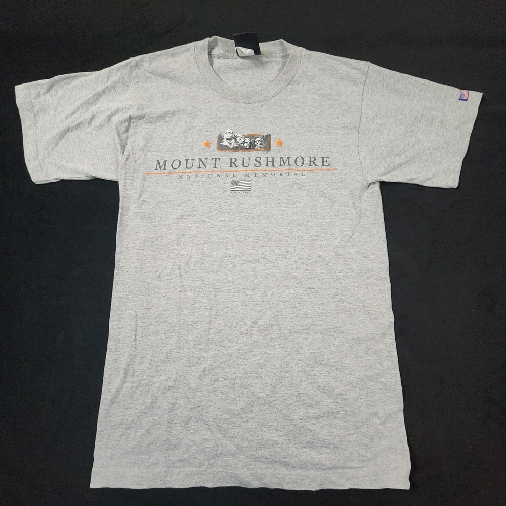 Prairie Mountain Mount Rushmore Gray Short Sleeve T-Shirt Men's M